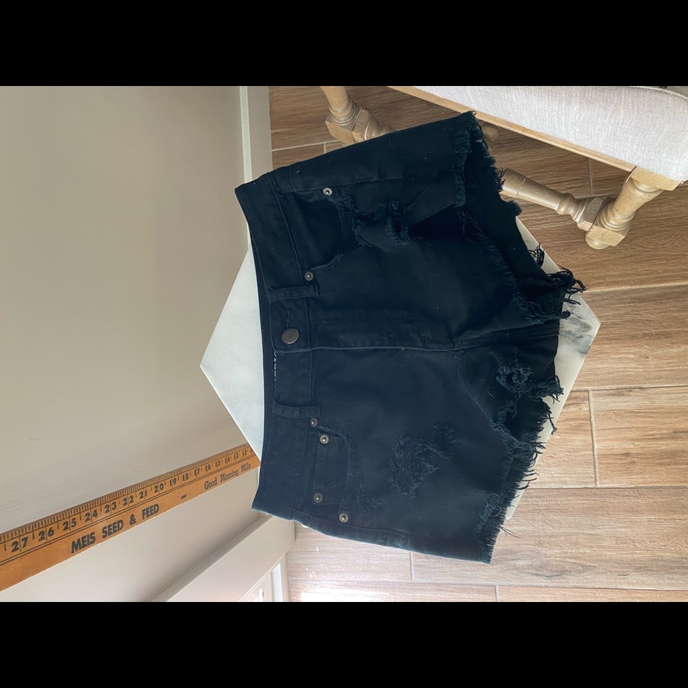 American Eagle Black High Rise Shorts